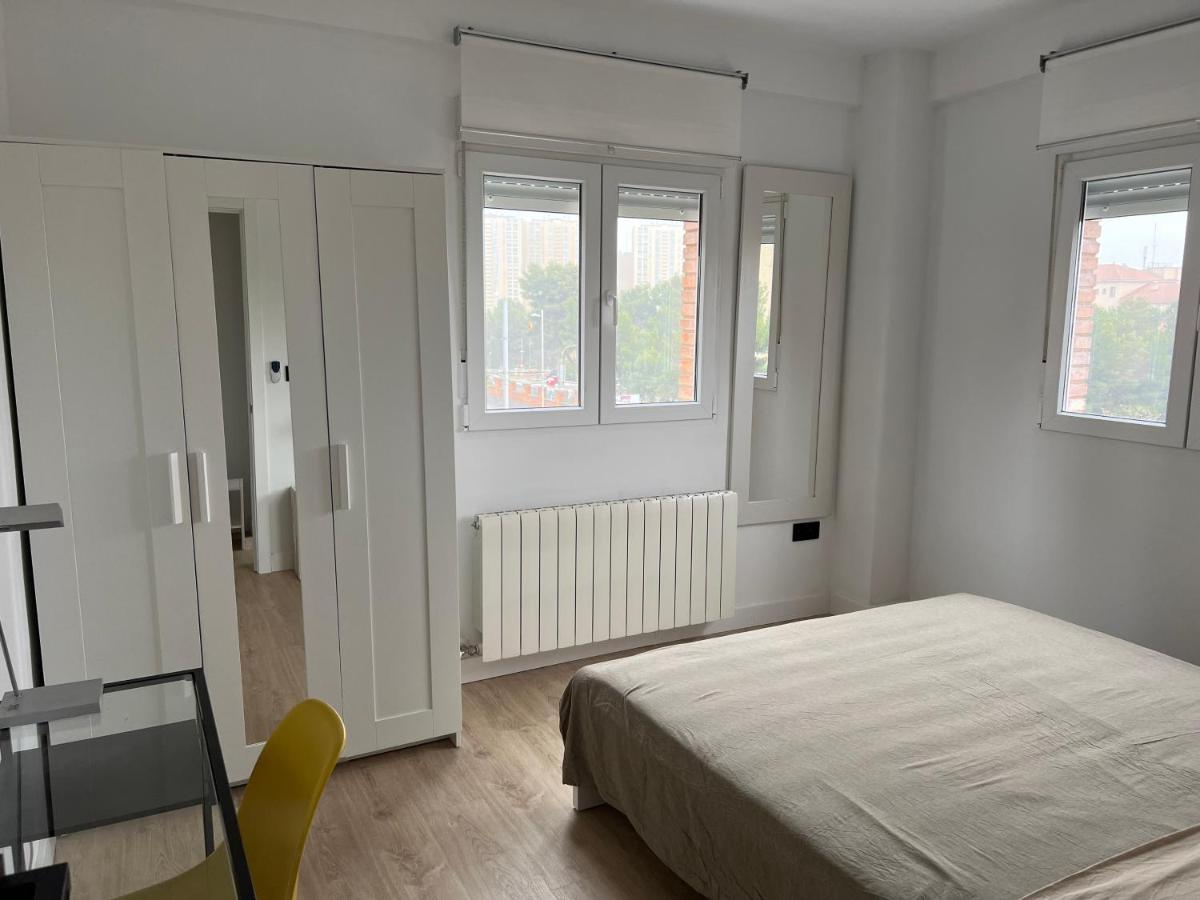 Apartamentos Garnacha 1 Totalmente Reformado Zaragoza Buitenkant foto